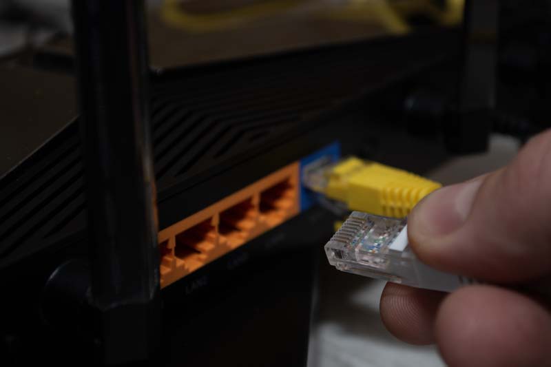  عکس با کیفیت مودم وای فای و کابل لن