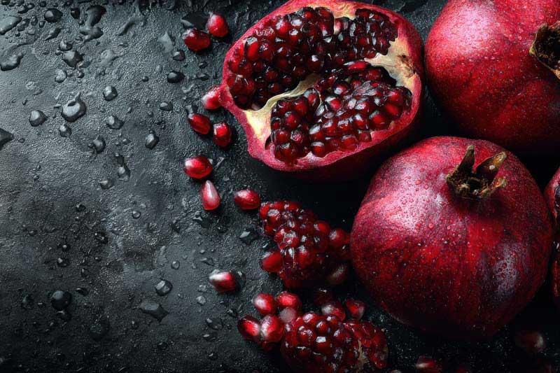 تصویر بسیار زیبای انار قرمز