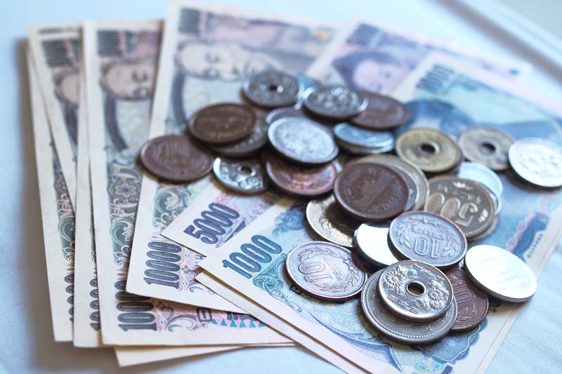 دانلود عکس با کیفیت اسکناس هزار و پنج هزار ین