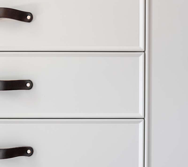 دانلود عکس با کیفیت نمایی از درب کشو کابینت