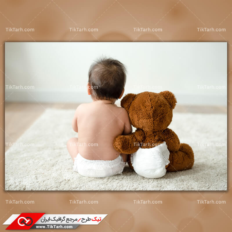 دانلود تصویر با کیفیت نوزاد با خرس قهوه ای
