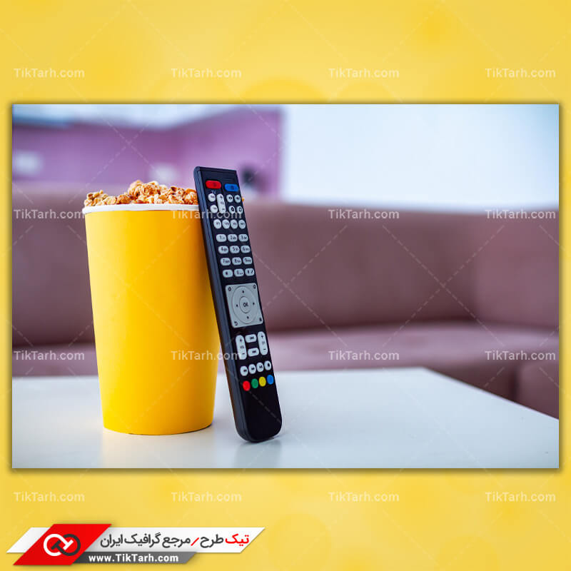 دانلود عکس گرافیکی تماشا در تلویزیون