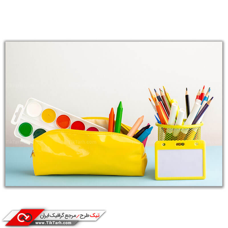 عکس گرافیکی با کیفیت آبرنگ و مداد شمعی