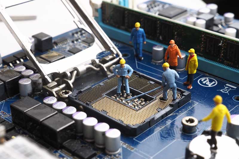 تصویر فانتزی تعمیر CPU
