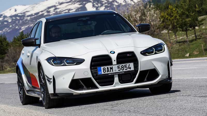 تصویر باکیفیت بی ام و M3