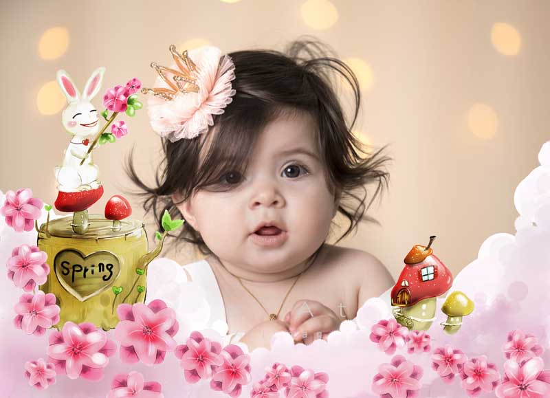 قاب عکس لایه باز کودکانه شکوفه های بهاری
