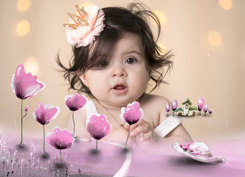 قاب عکس لایه باز کودکانه گلهای صورتی