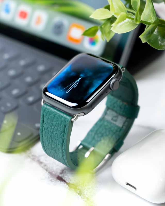 دانلود تصویر لارج فرمت ساعت هوشمند سبز