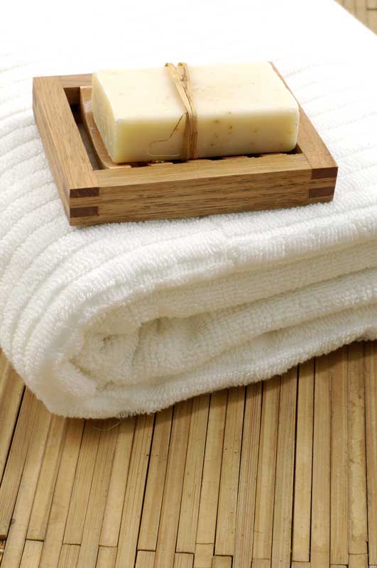 عکس با کیفیت صابون و حوله