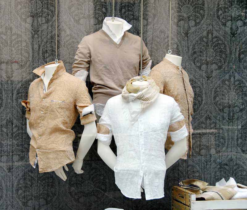 دانلود عکس مانکن های بوتیک لباس مردانه