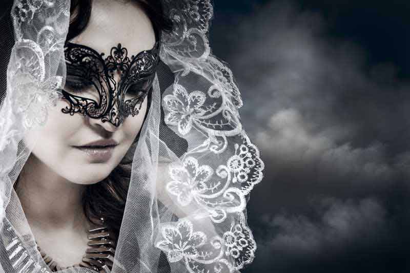 عکس لارج فرمت نقاب و تور سفید