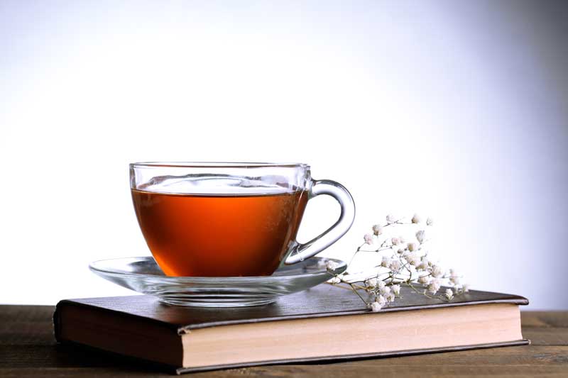 دانلود تصویر زیبا از چای و  کتاب