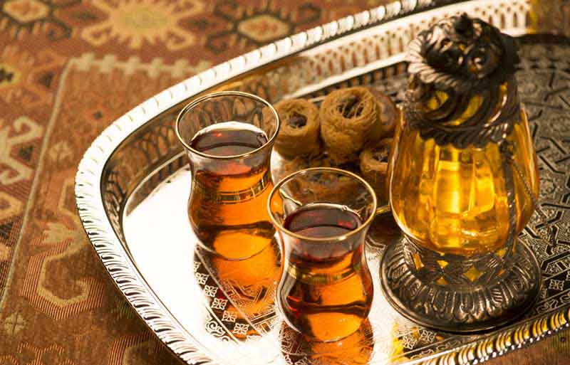 دانلود تصویر زیبا از چای و فانوس