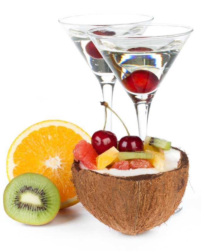 عکس زیبا از میوه گیلاس در جام