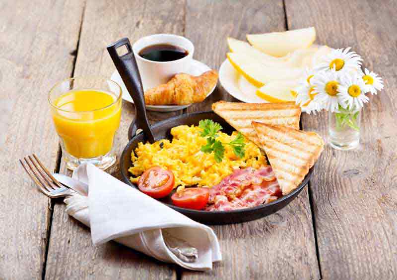عکس با کیفیت از صبحانه با تخم مرغ