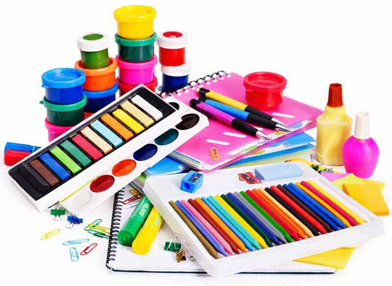 عکس با کیفیت از گچ رنگی و مداد شمعی