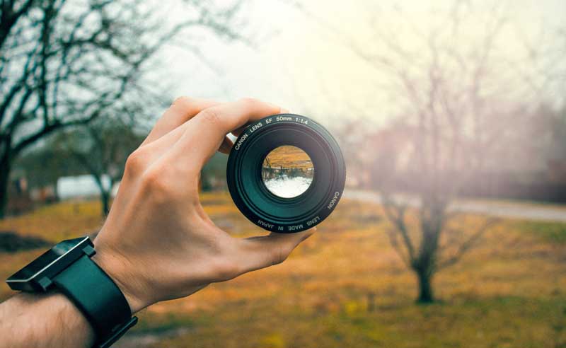 تصویر از با کیفیت از لنز دوربین